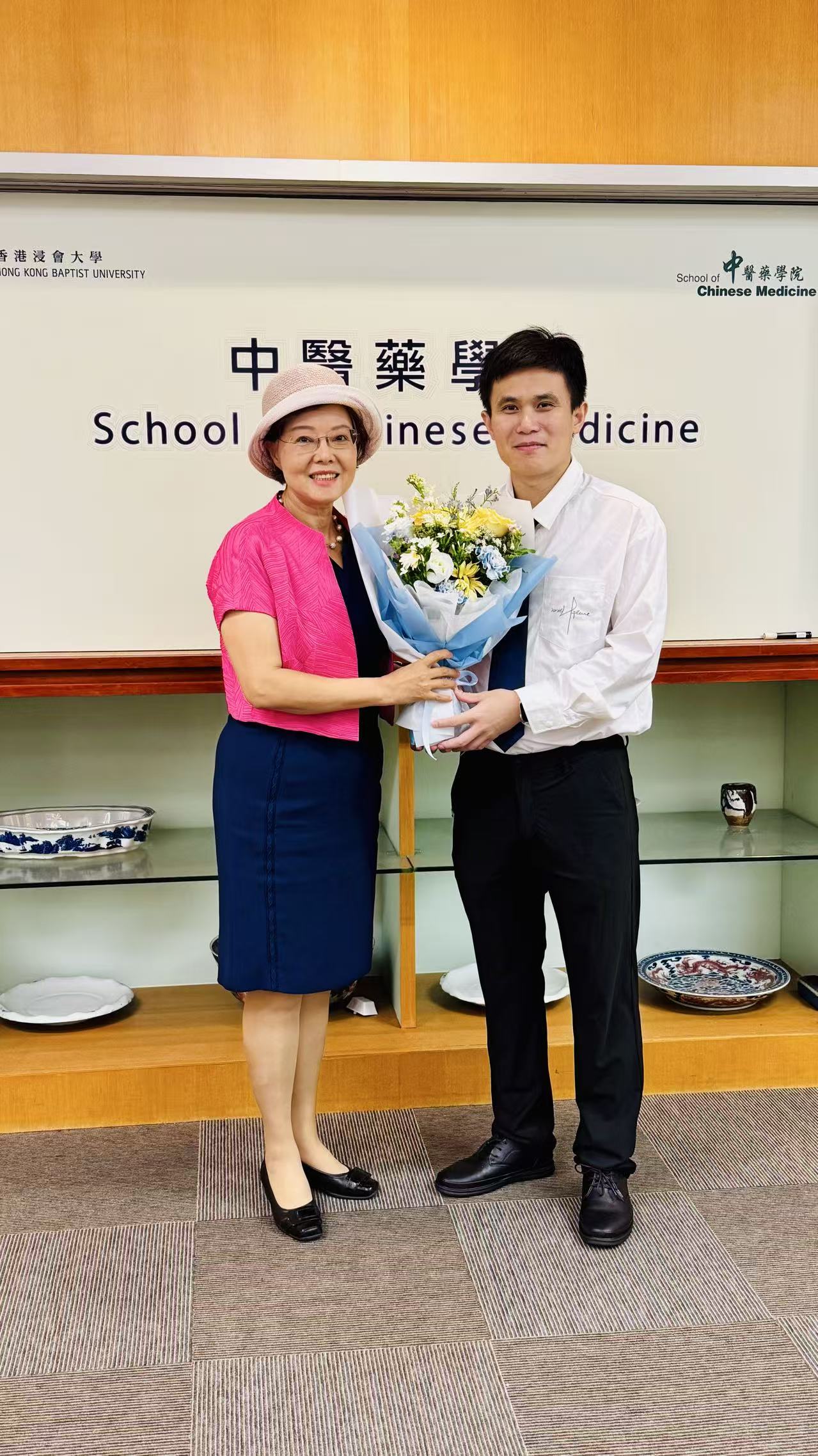 PhD Graduate Liu Jia receives HKBU Outstanding PhD Thesis Award
